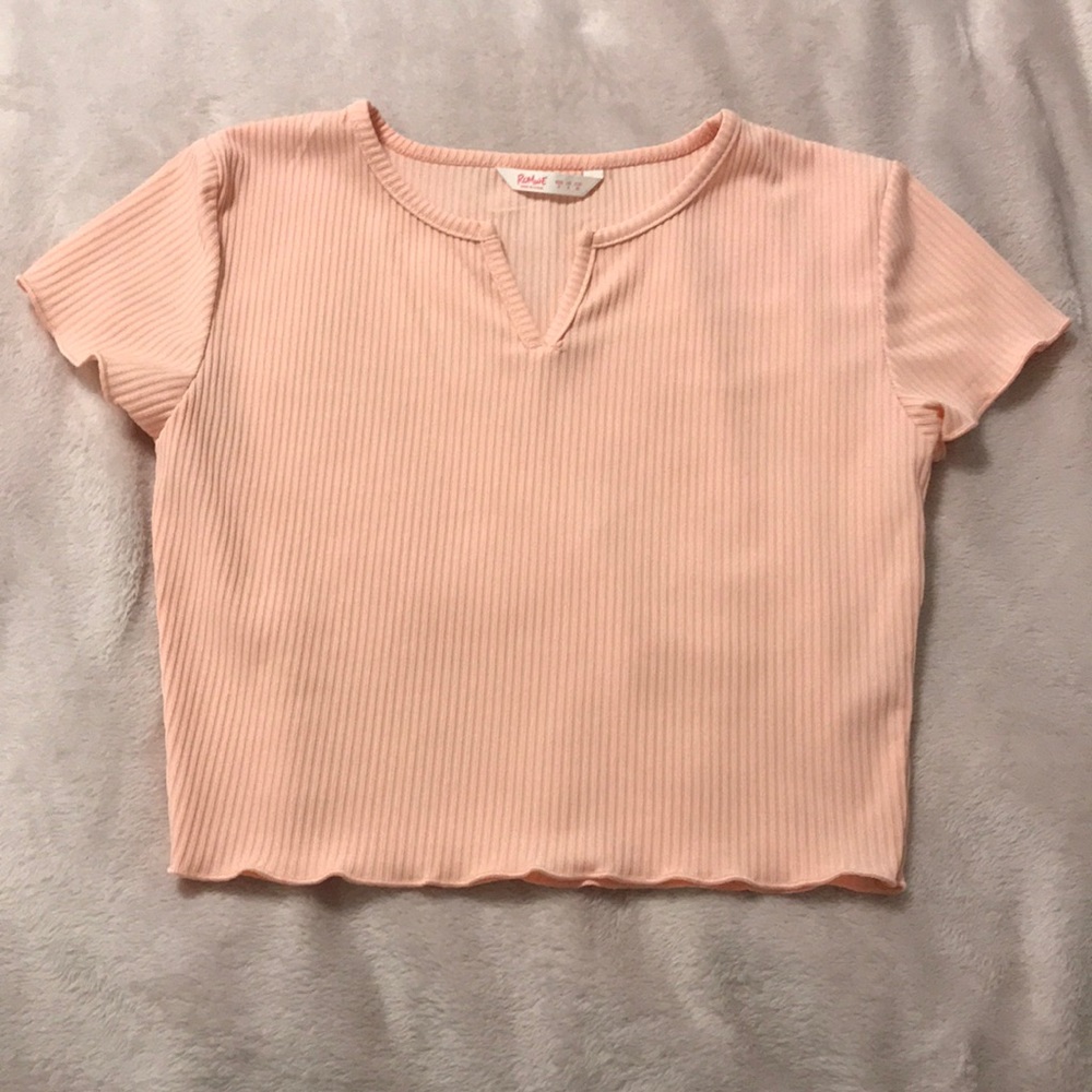 trendy light pink crop top